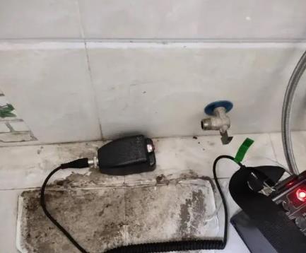 永春屋顶漏水维修公司分享下卫生间漏水的危害及解决方法