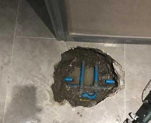 永春阳台漏水维修公司分享下暖气管道漏水的原因有哪些